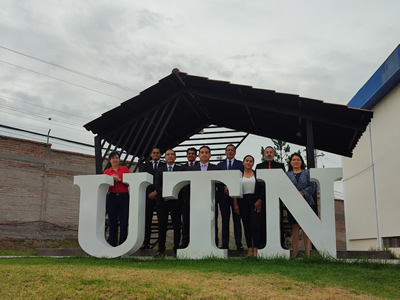 Equipo de la Carrera de Ingeniería en Textiles